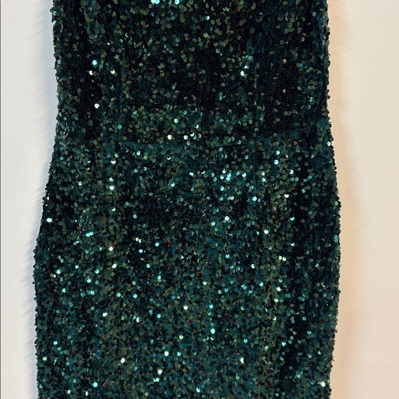 BNWT Retro Stage GREEN 1960S SEQUINS OFF-SHOULDER PENCIL DRESS Size L $99.89 USD - Picture 6 of 7